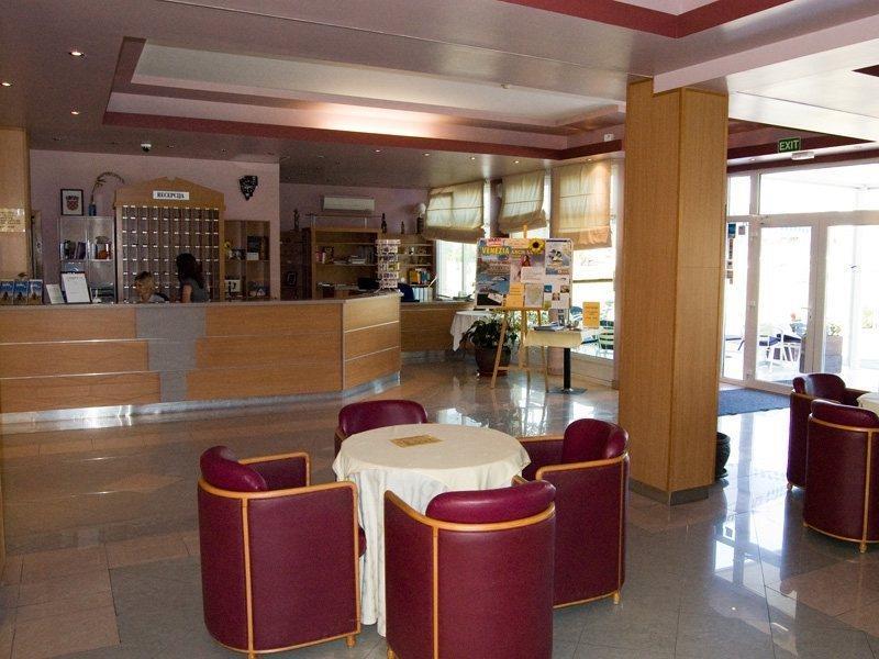 Hotel Arcus Residence Medulin Exterior foto